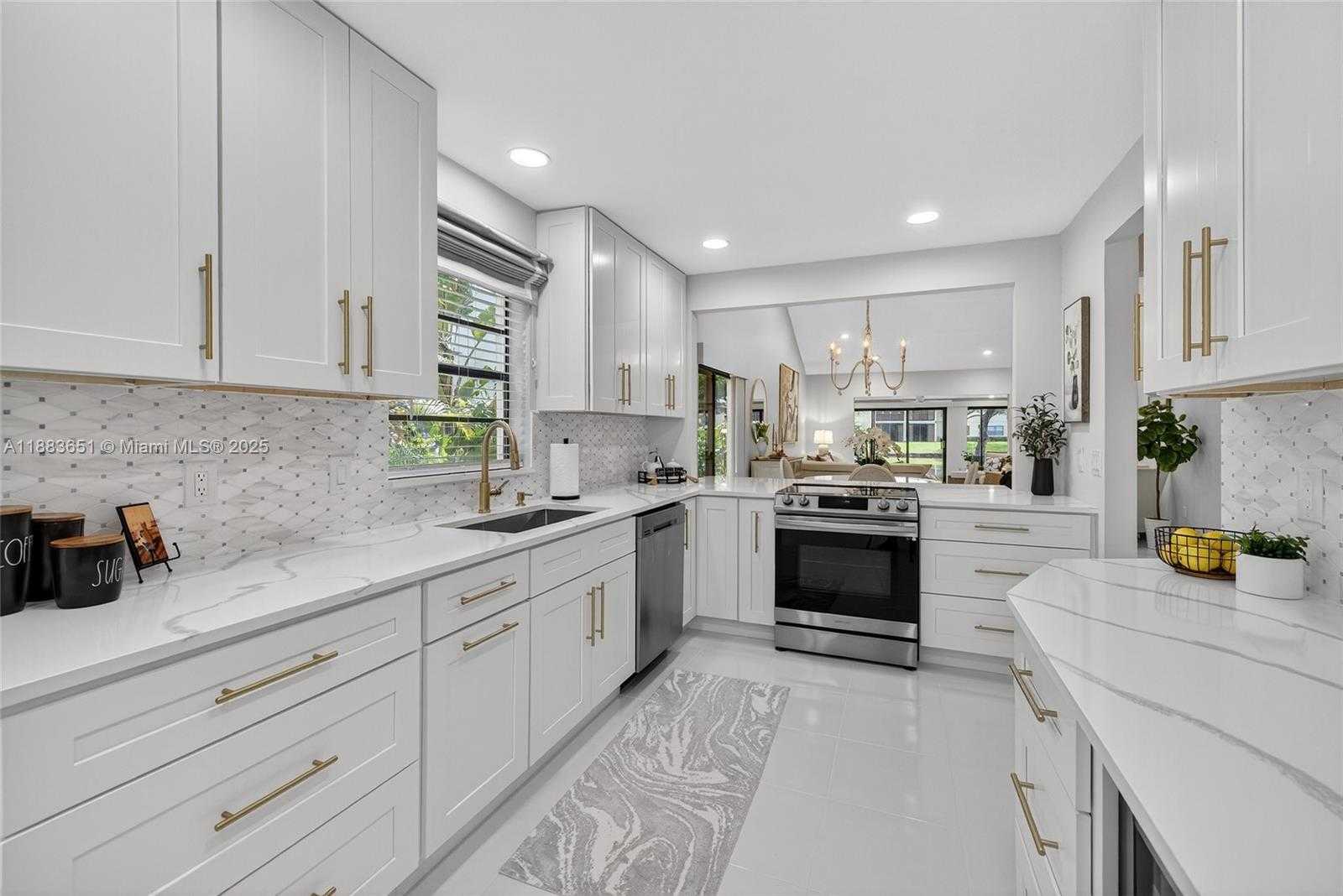 Small Image of 21695 ARRIBA REAL, Boca Raton Number 15