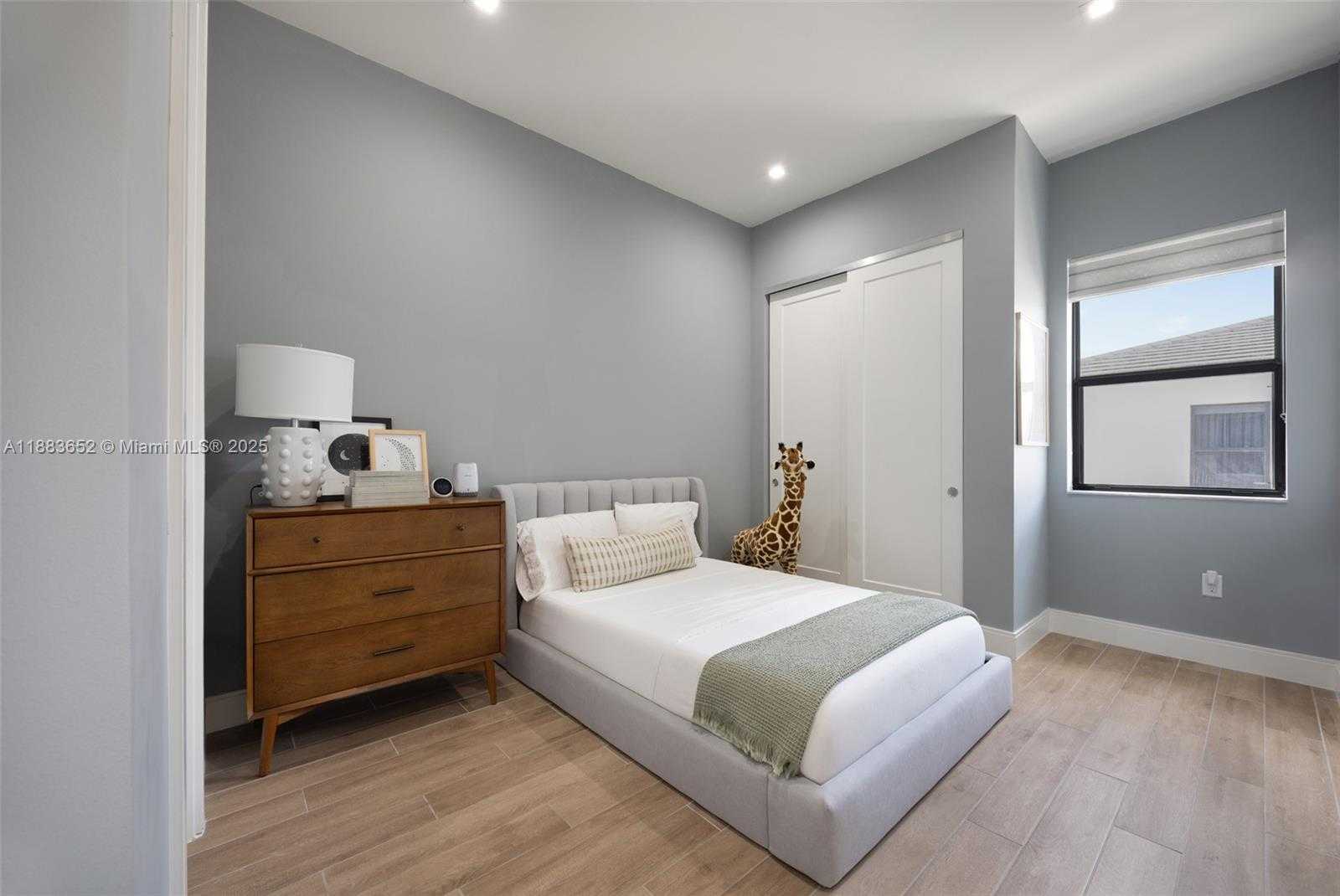 Small Image of 8026 NORTH WEST 43RD ST, Doral Number 11