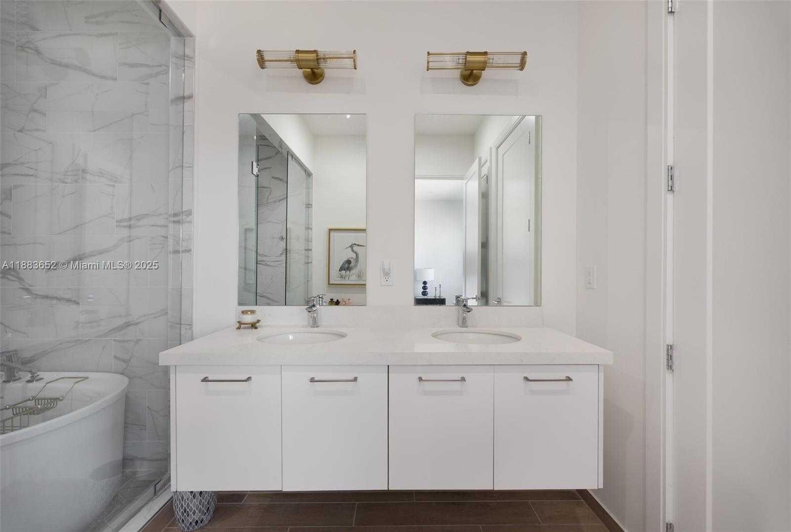 Small Image of 8026 NORTH WEST 43RD ST, Doral Number 18