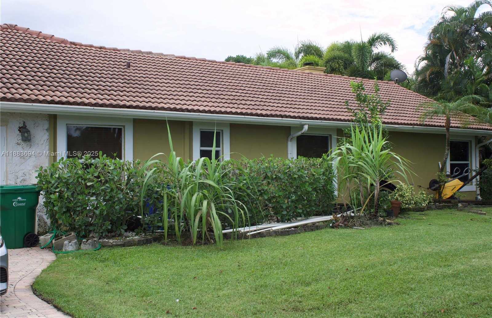 Small Image of 1086 NORTH WEST 113TH WAY, Coral Springs Number 11