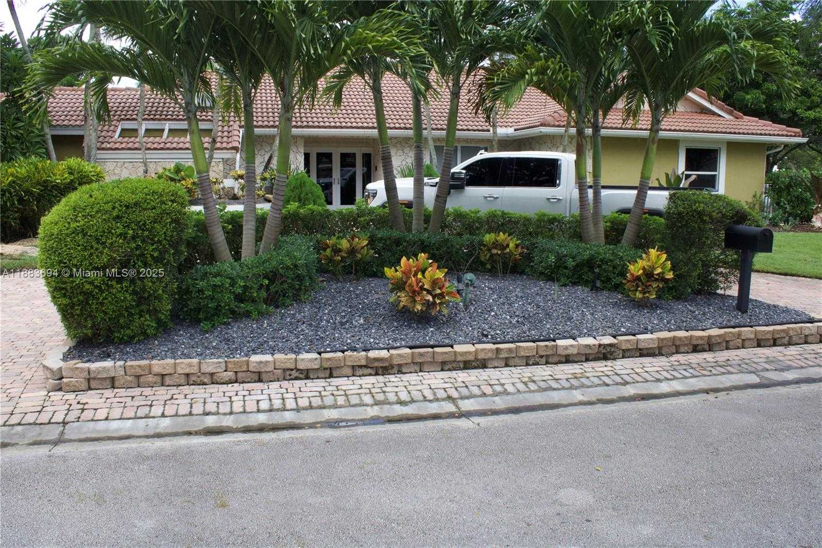 Small Image of 1086 NORTH WEST 113TH WAY, Coral Springs Number 15