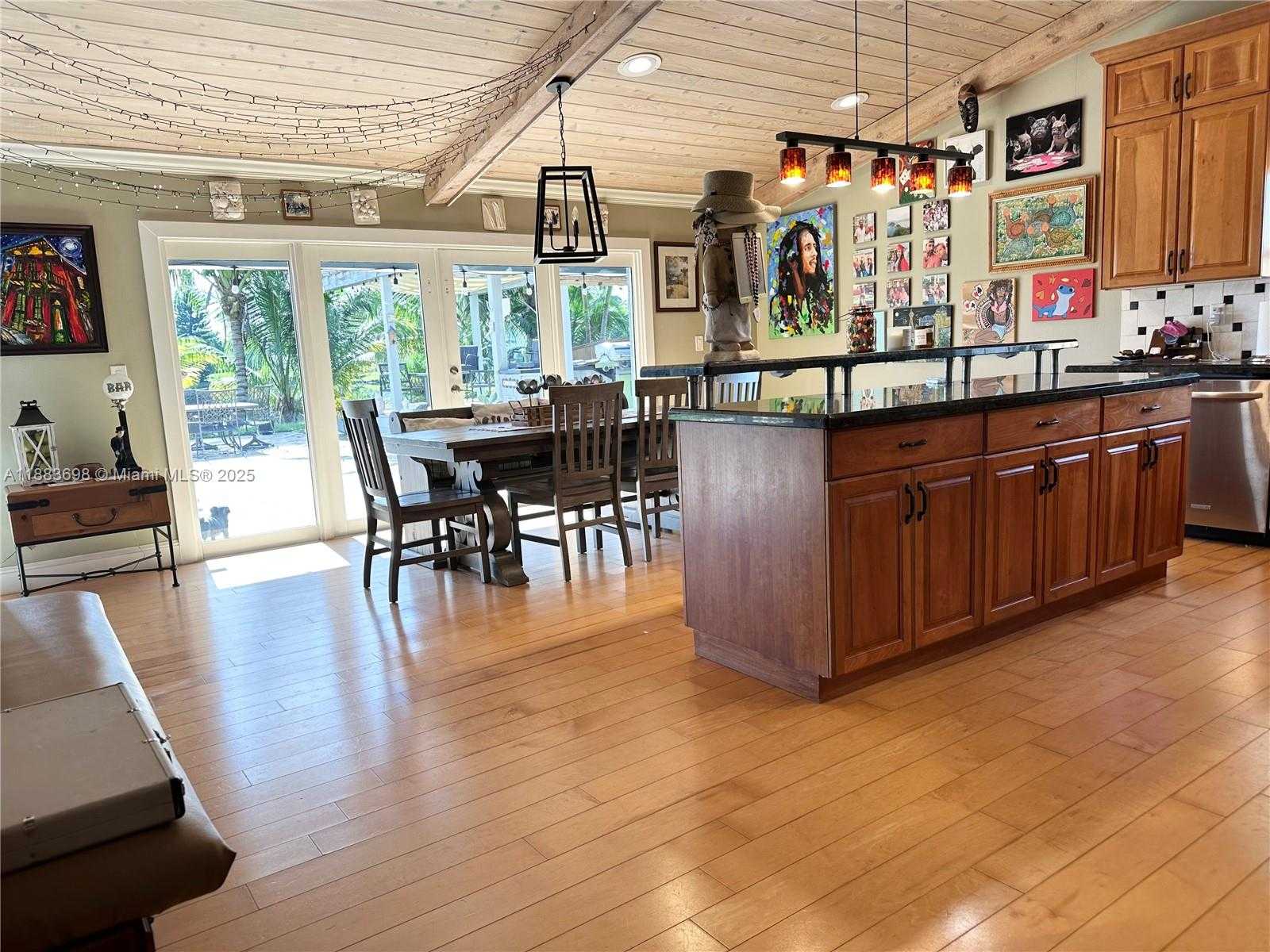 Small Image of 960 BAYBERRY POINT DR, Plantation Number 11