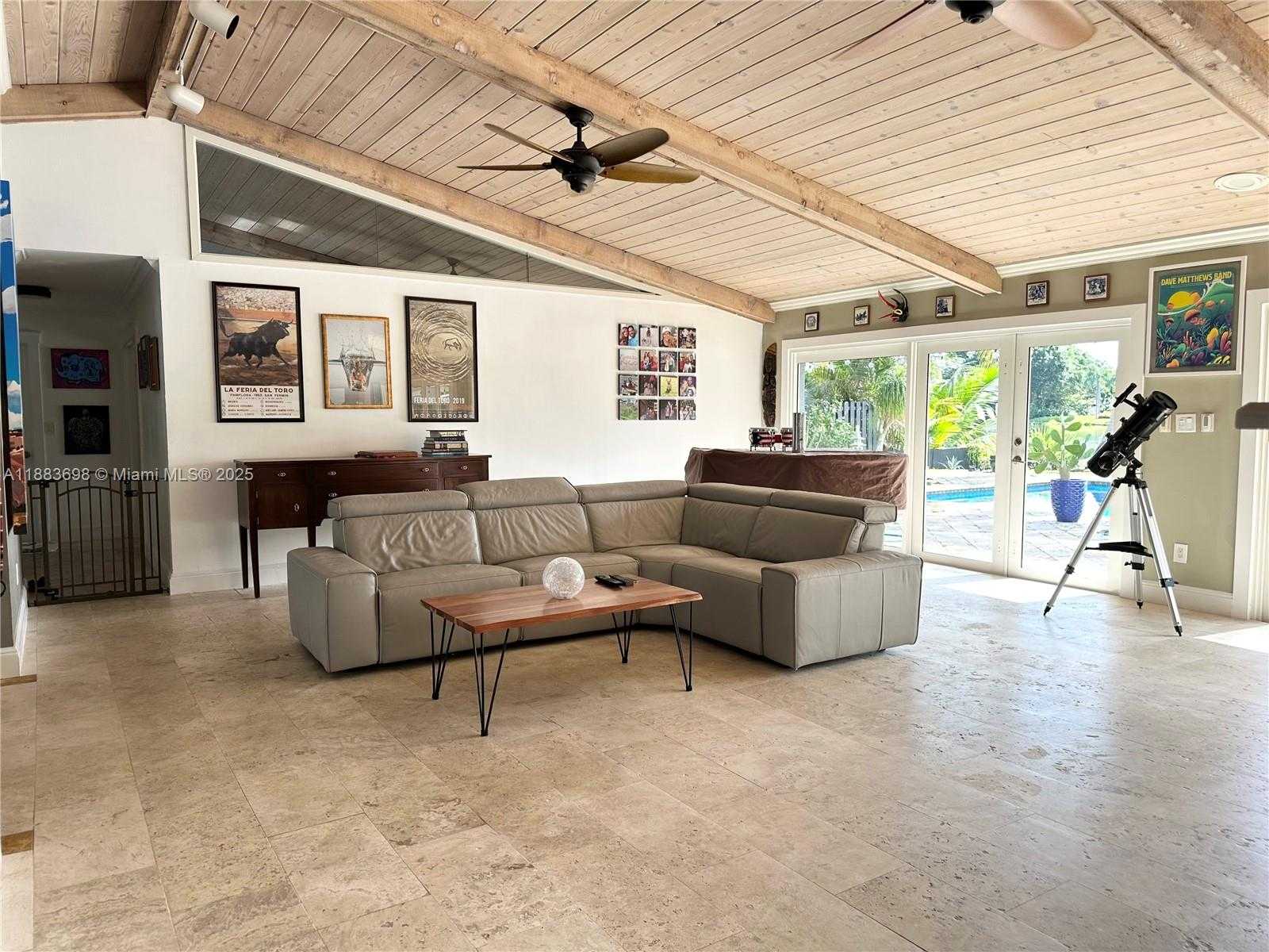 Small Image of 960 BAYBERRY POINT DR, Plantation Number 14