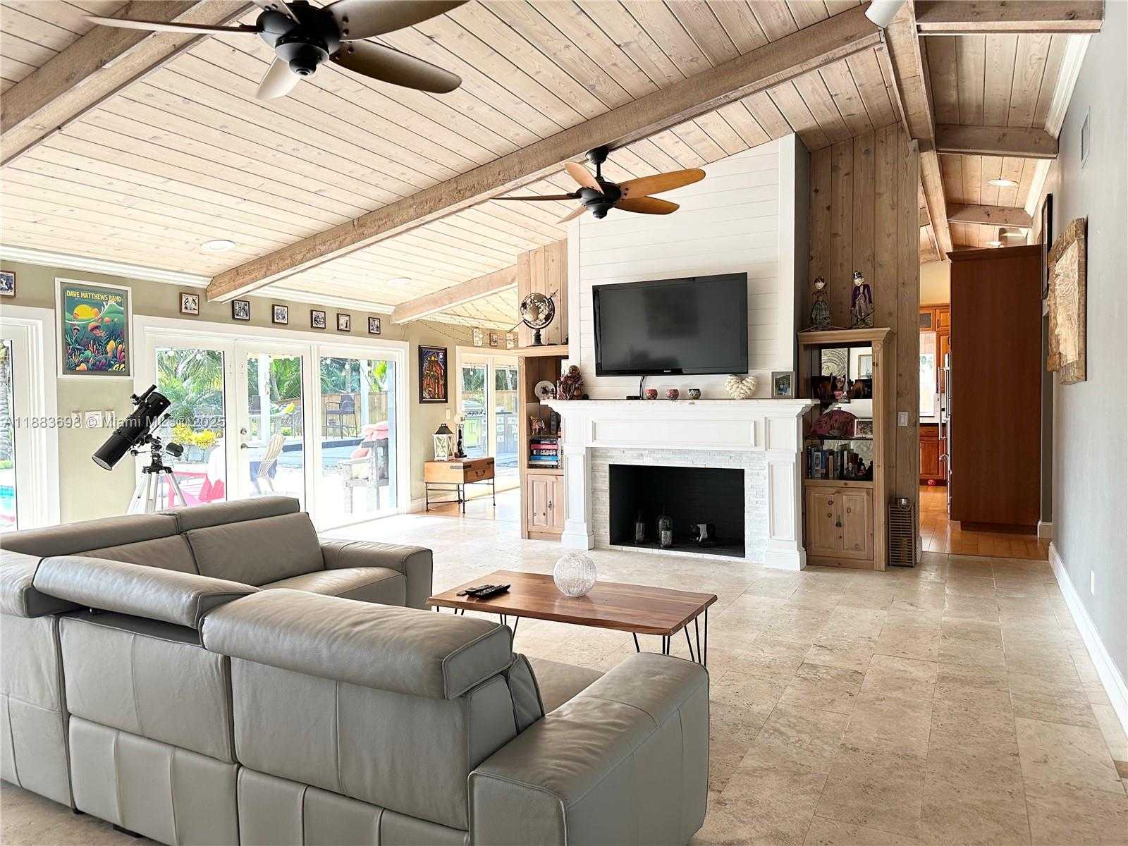 Small Image of 960 BAYBERRY POINT DR, Plantation Number 15