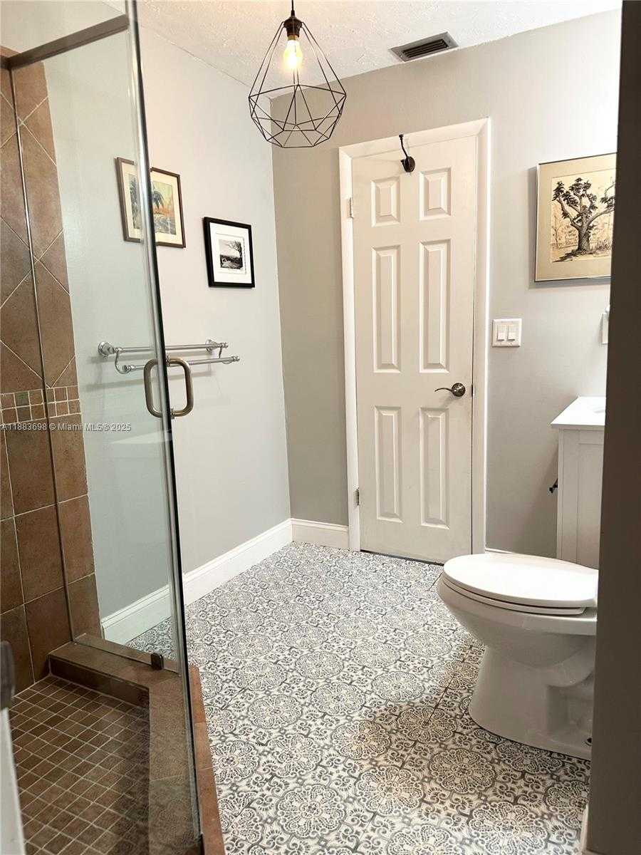 Small Image of 960 BAYBERRY POINT DR, Plantation Number 27