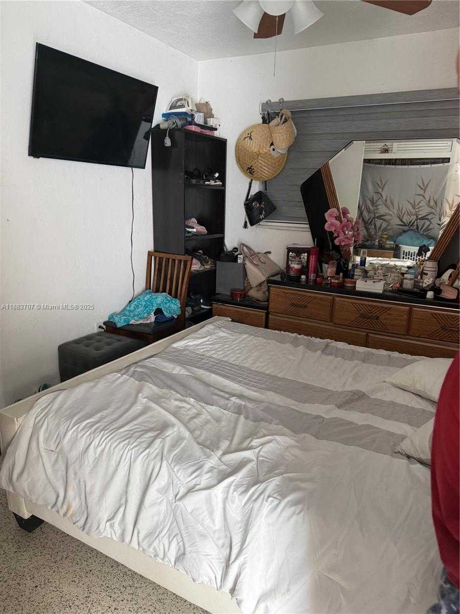 Small Image of 28520 SOUTH WEST 146TH AVE, Homestead Number 4