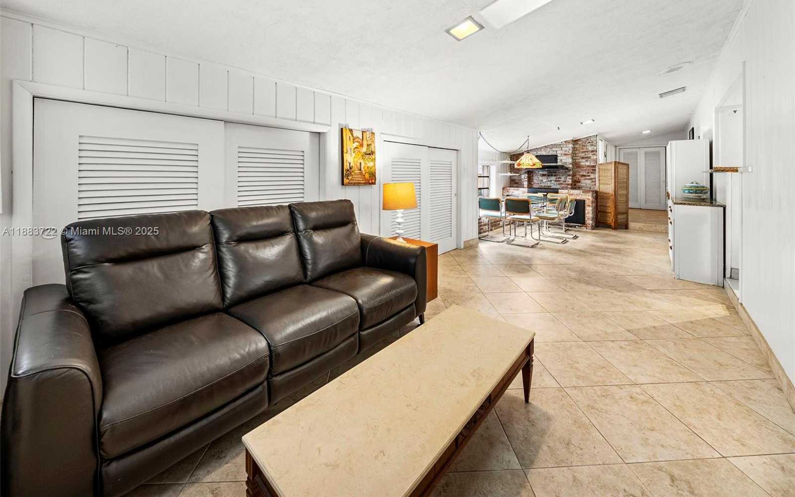 Small Image of 995 SOUTH SHORE DR, Miami Beach Number 15