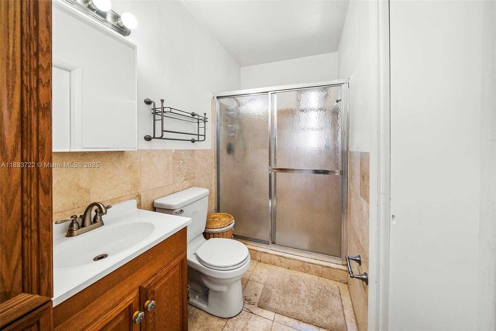 Small Image of 995 SOUTH SHORE DR, Miami Beach Number 21