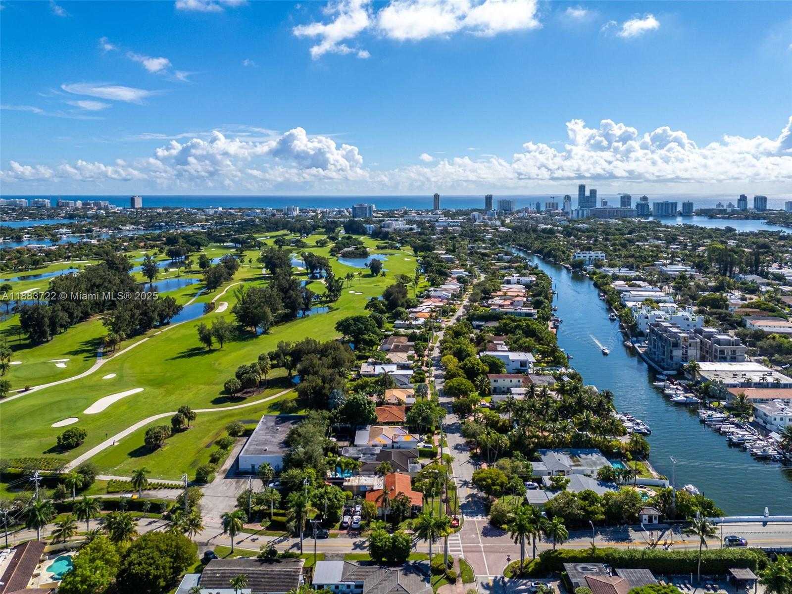 Small Image of 995 SOUTH SHORE DR, Miami Beach Number 27