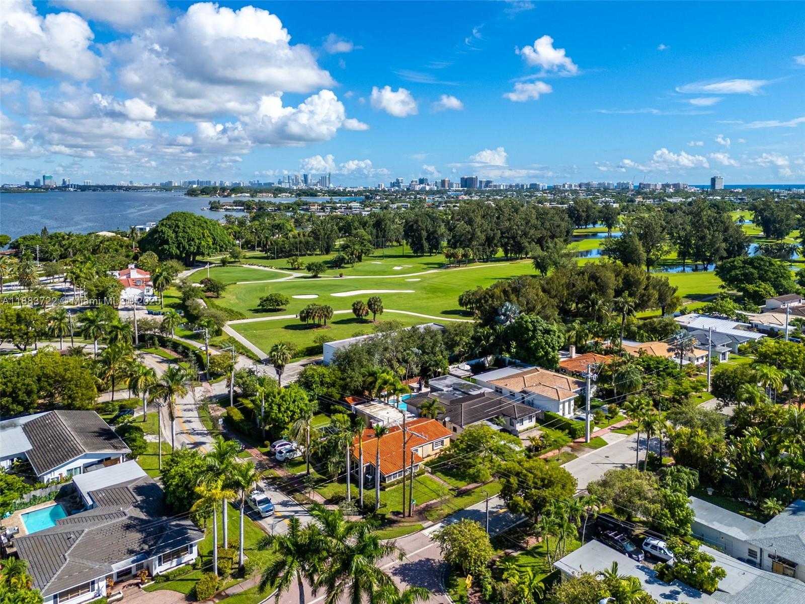 Small Image of 995 SOUTH SHORE DR, Miami Beach Number 34