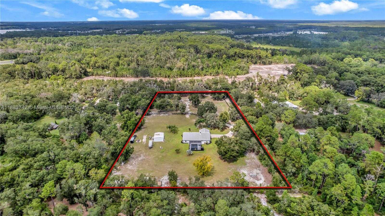Small Image of 209 NORTH OAKAPPLE TRAIL, Other City - In The State Of Florida Number 9
