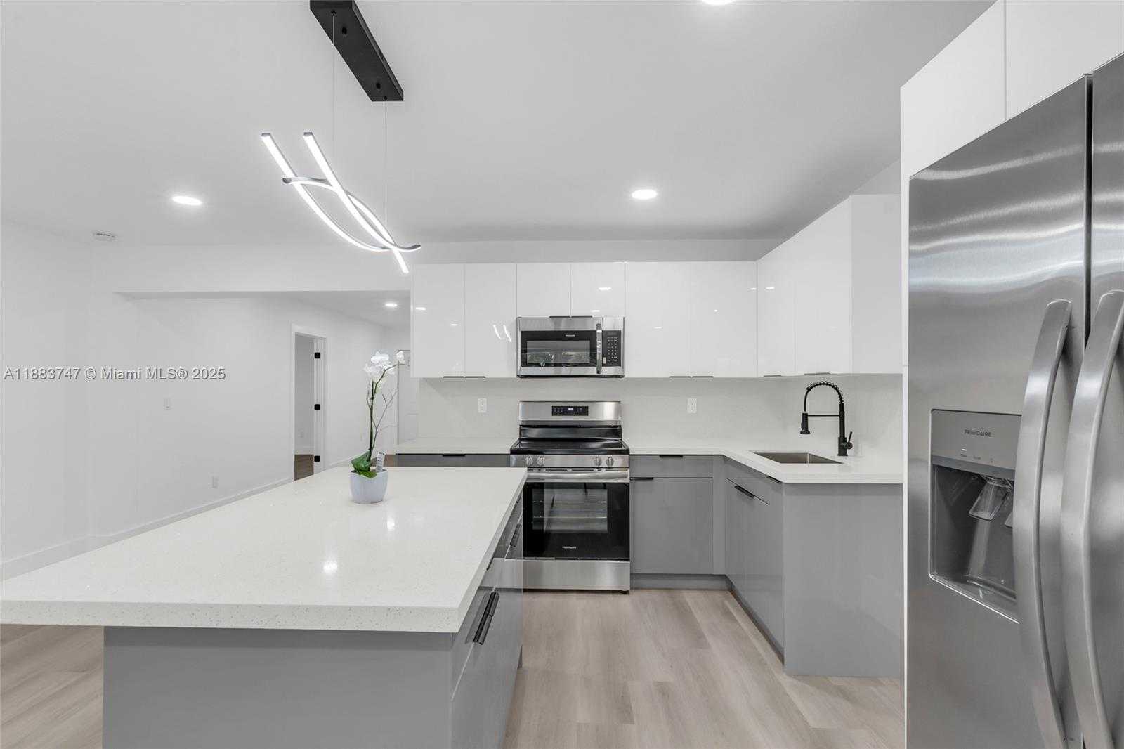 Small Image of 17130 NORTH WEST 51ST PL, Miami Gardens Number 22