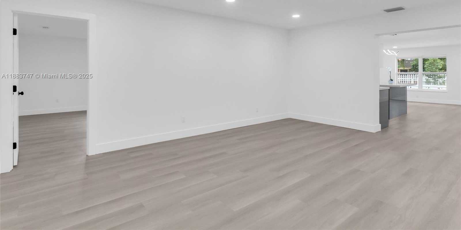 Small Image of 17130 NORTH WEST 51ST PL, Miami Gardens Number 25