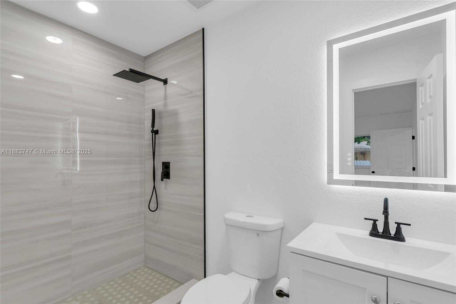 Small Image of 17130 NORTH WEST 51ST PL, Miami Gardens Number 29