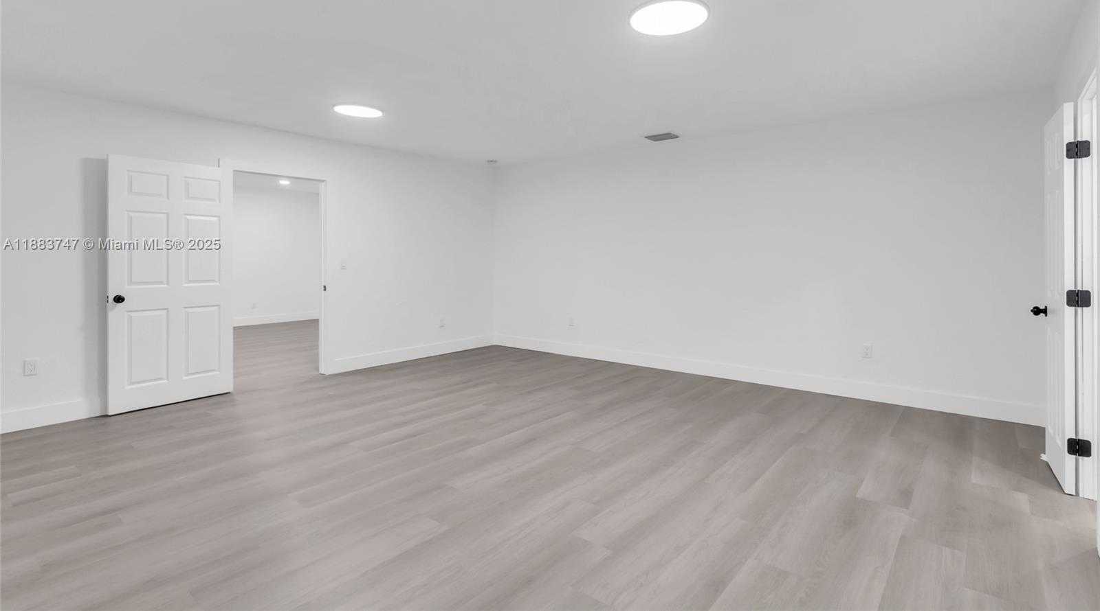 Small Image of 17130 NORTH WEST 51ST PL, Miami Gardens Number 32