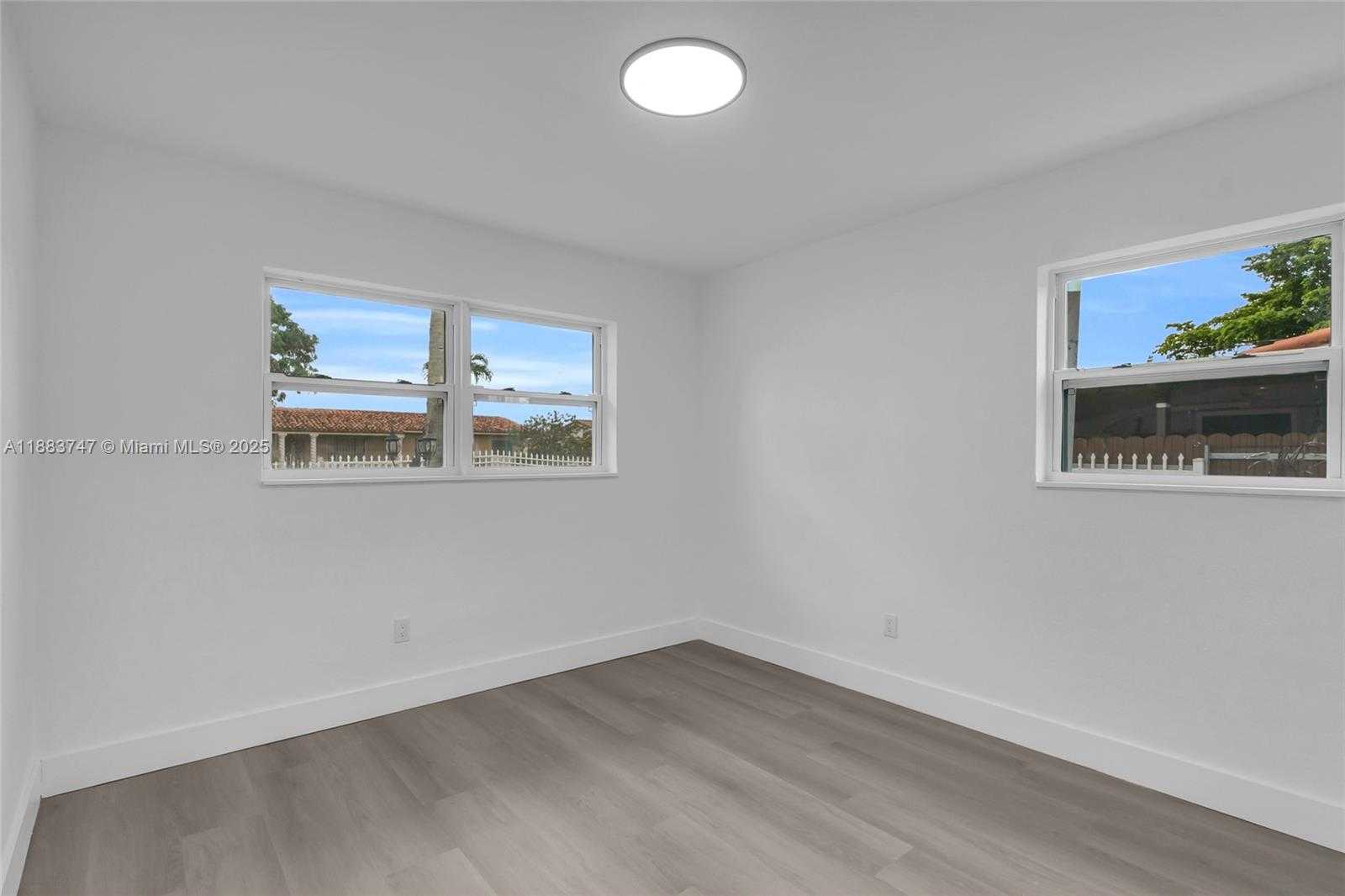 Small Image of 17130 NORTH WEST 51ST PL, Miami Gardens Number 37