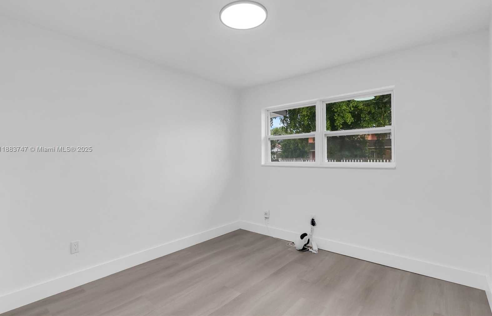 Small Image of 17130 NORTH WEST 51ST PL, Miami Gardens Number 39