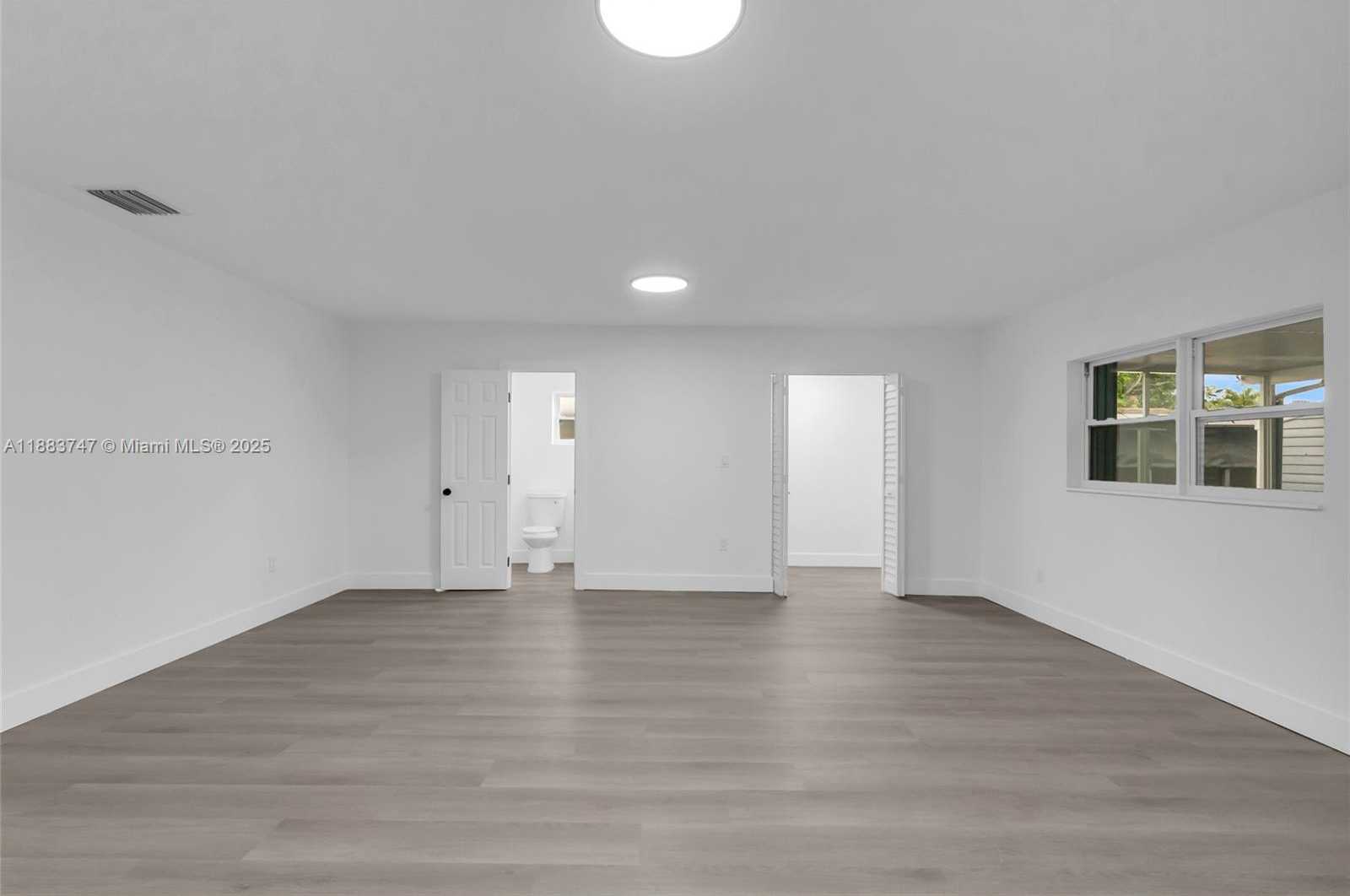 Small Image of 17130 NORTH WEST 51ST PL, Miami Gardens Number 41
