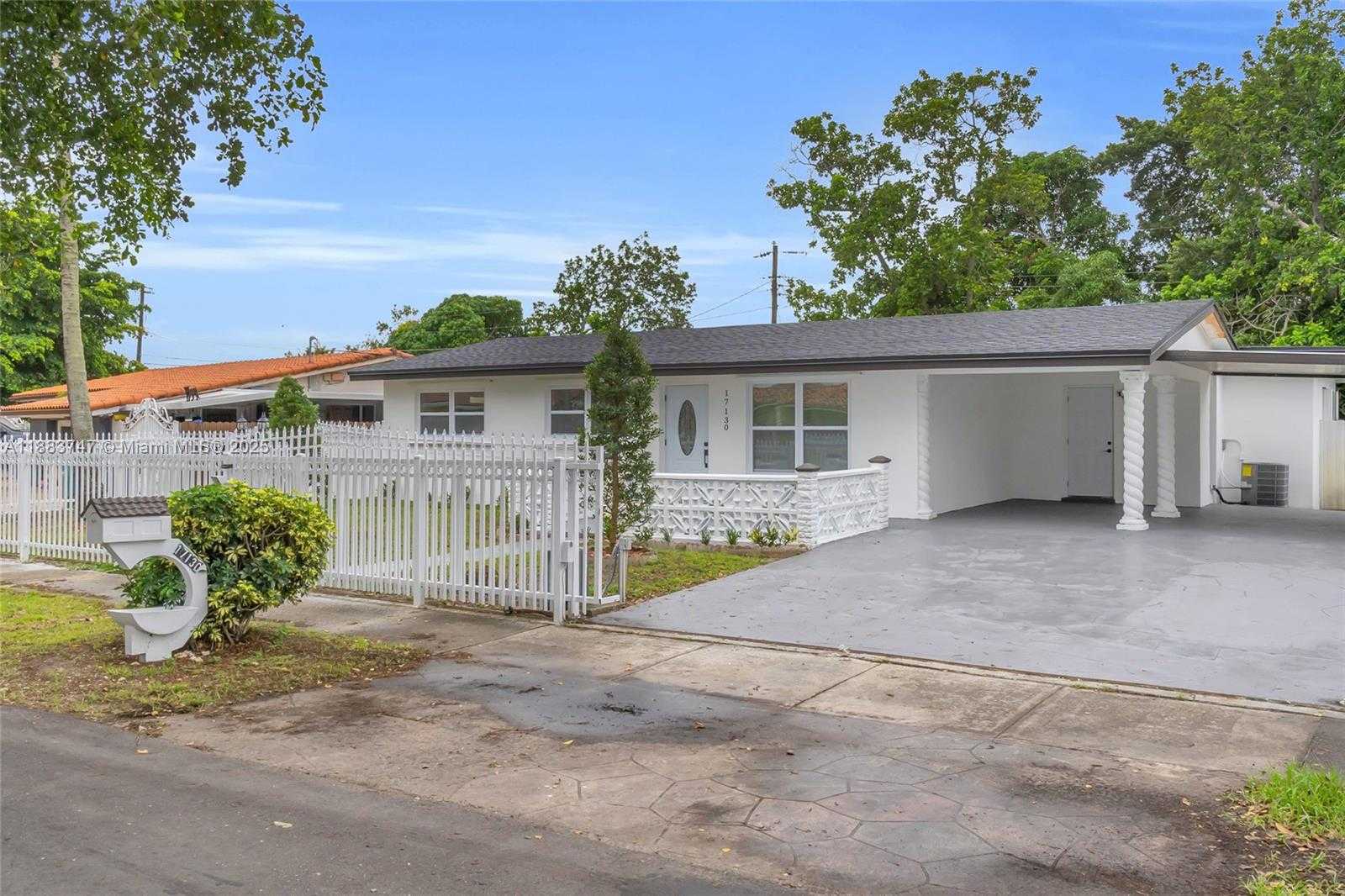Small Image of 17130 NORTH WEST 51ST PL, Miami Gardens Number 7
