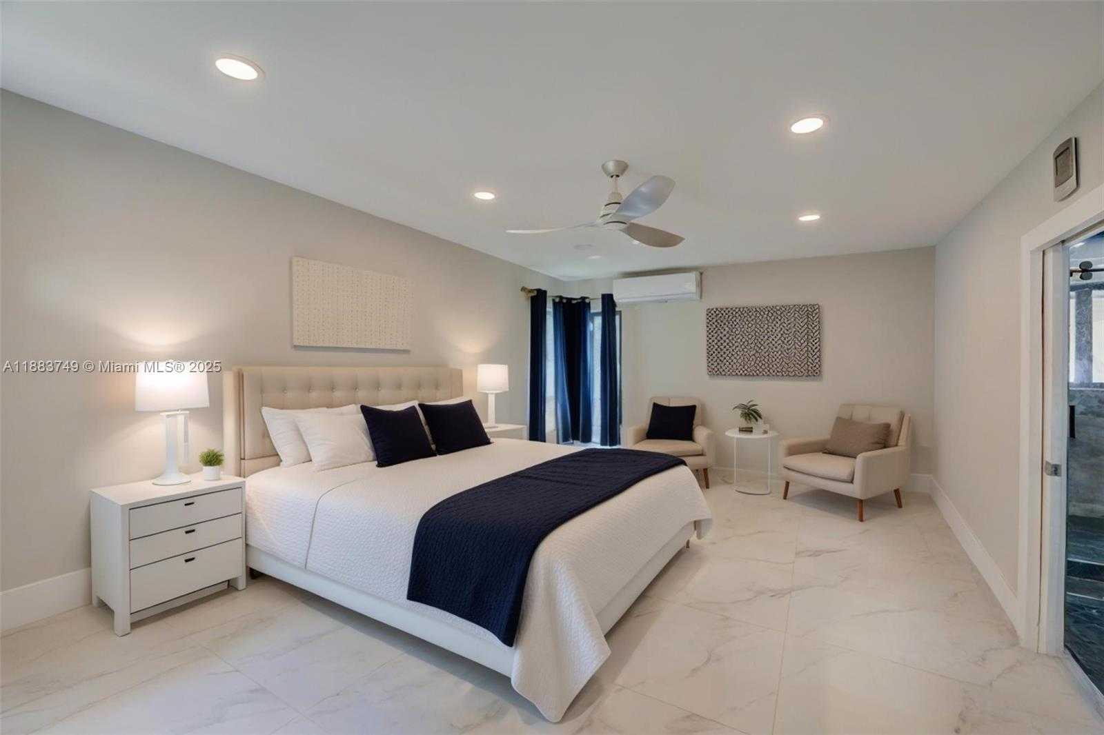 Small Image of 11490 WEST BISCAYNE CANAL RD, Miami Number 19