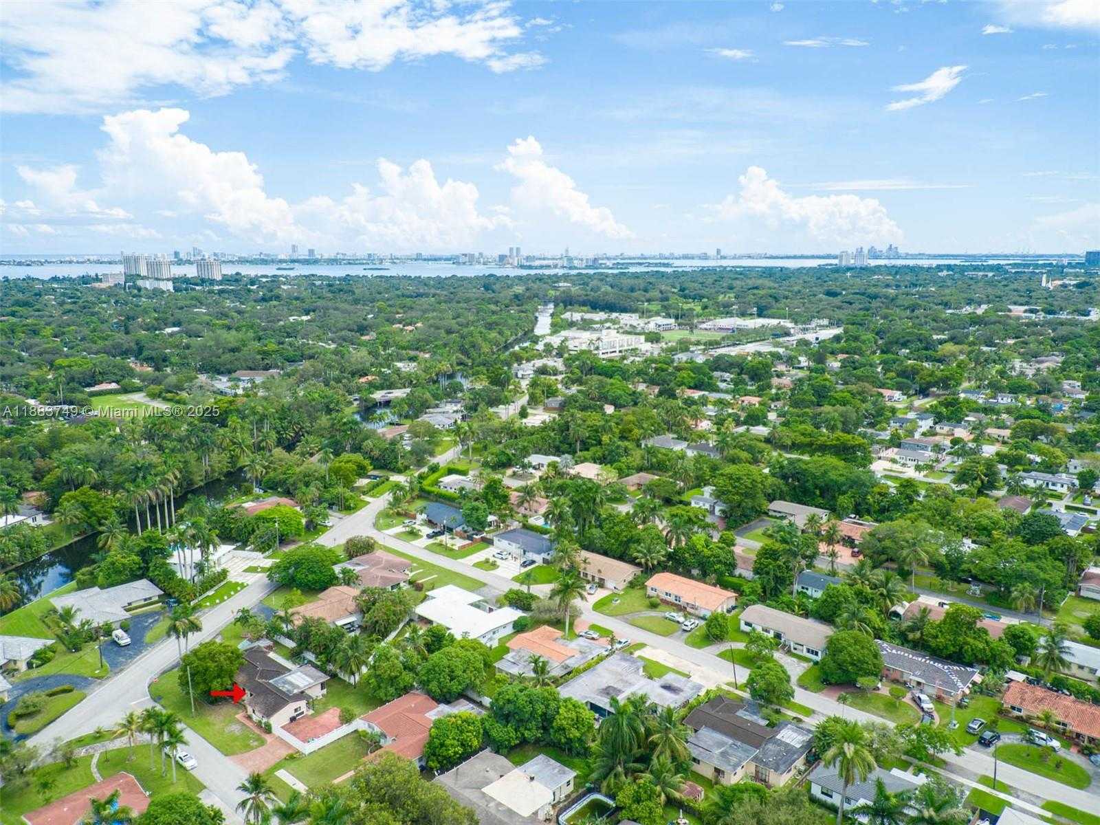 Small Image of 11490 WEST BISCAYNE CANAL RD, Miami Number 47
