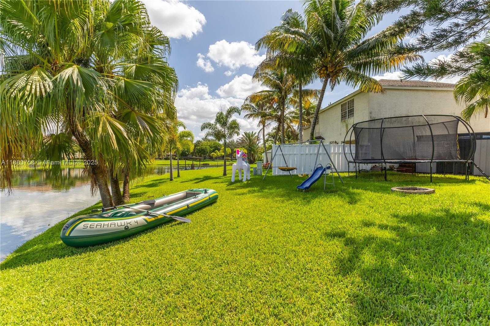 Small Image of 10931 SOUTH WEST 10TH PL, Davie Number 10