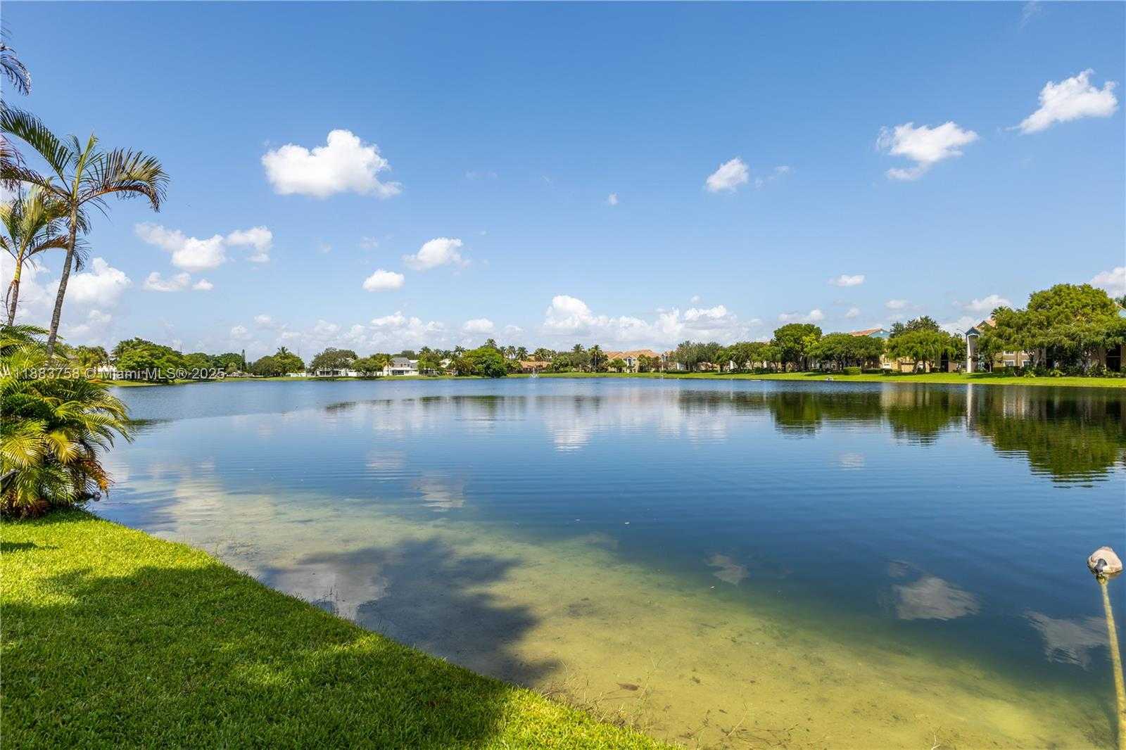 Small Image of 10931 SOUTH WEST 10TH PL, Davie Number 18