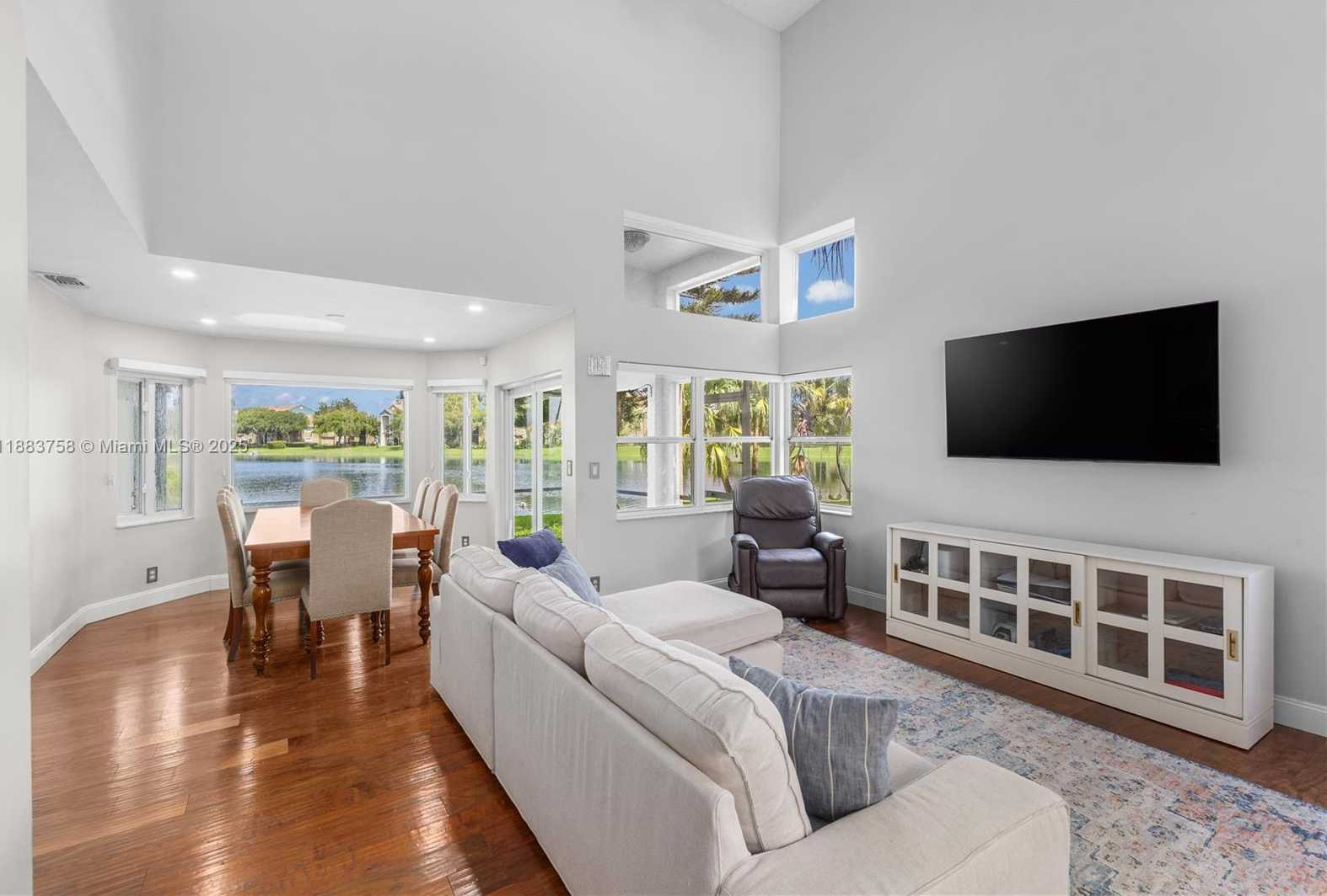 Small Image of 10931 SOUTH WEST 10TH PL, Davie Number 20