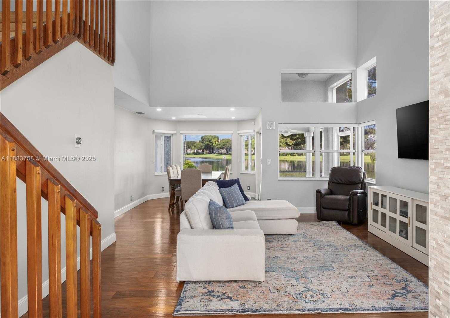 Small Image of 10931 SOUTH WEST 10TH PL, Davie Number 22