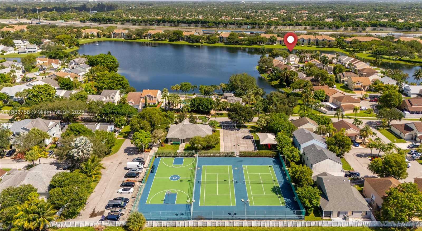 Small Image of 10931 SOUTH WEST 10TH PL, Davie Number 45