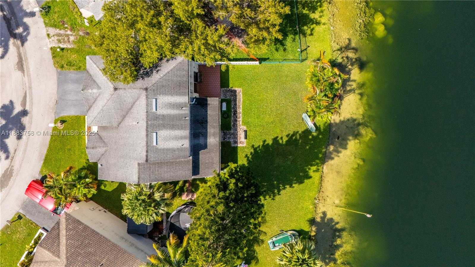 Small Image of 10931 SOUTH WEST 10TH PL, Davie Number 50