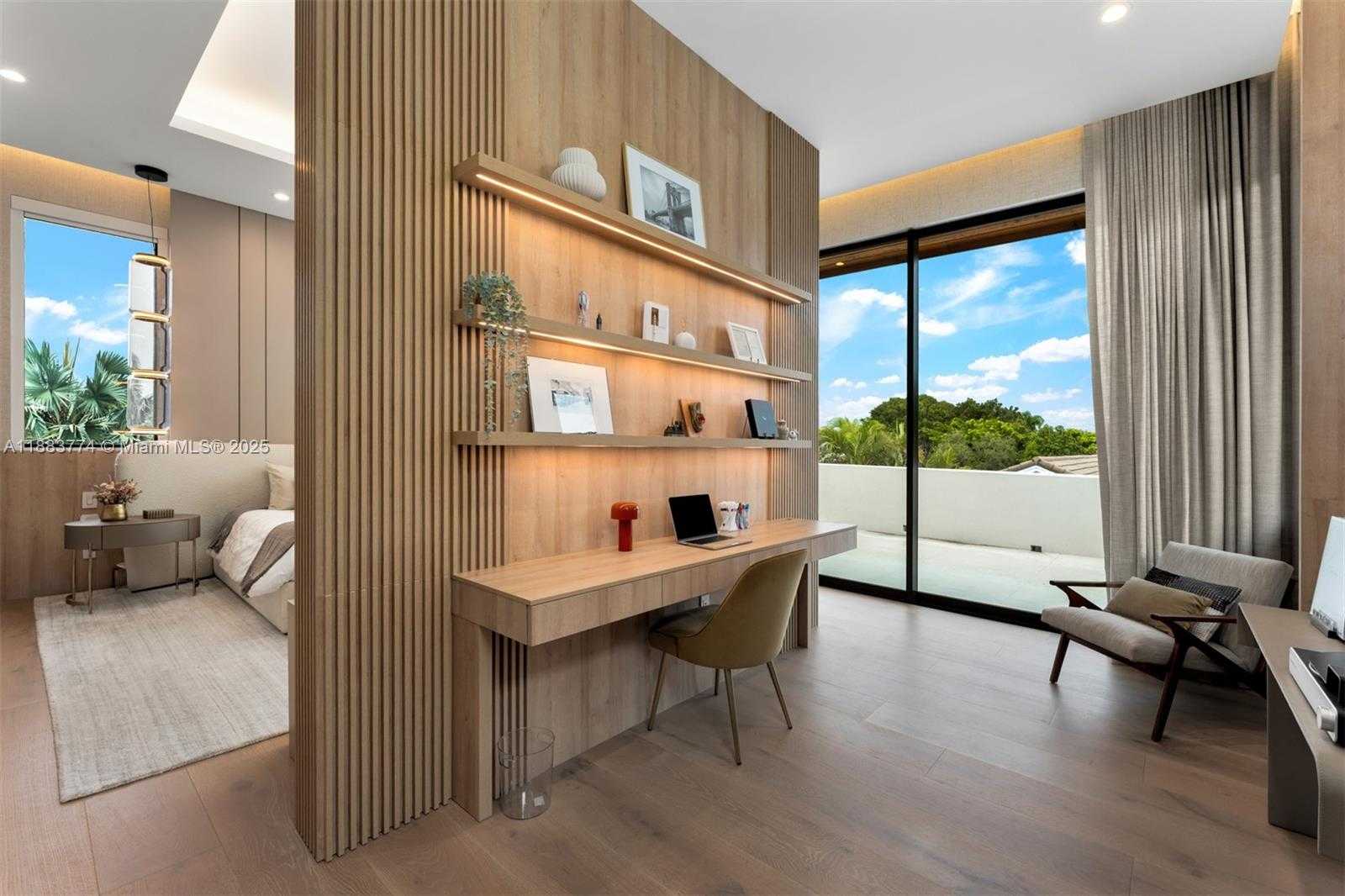 Small Image of 13120 OLD CUTLER RD, Pinecrest Number 27