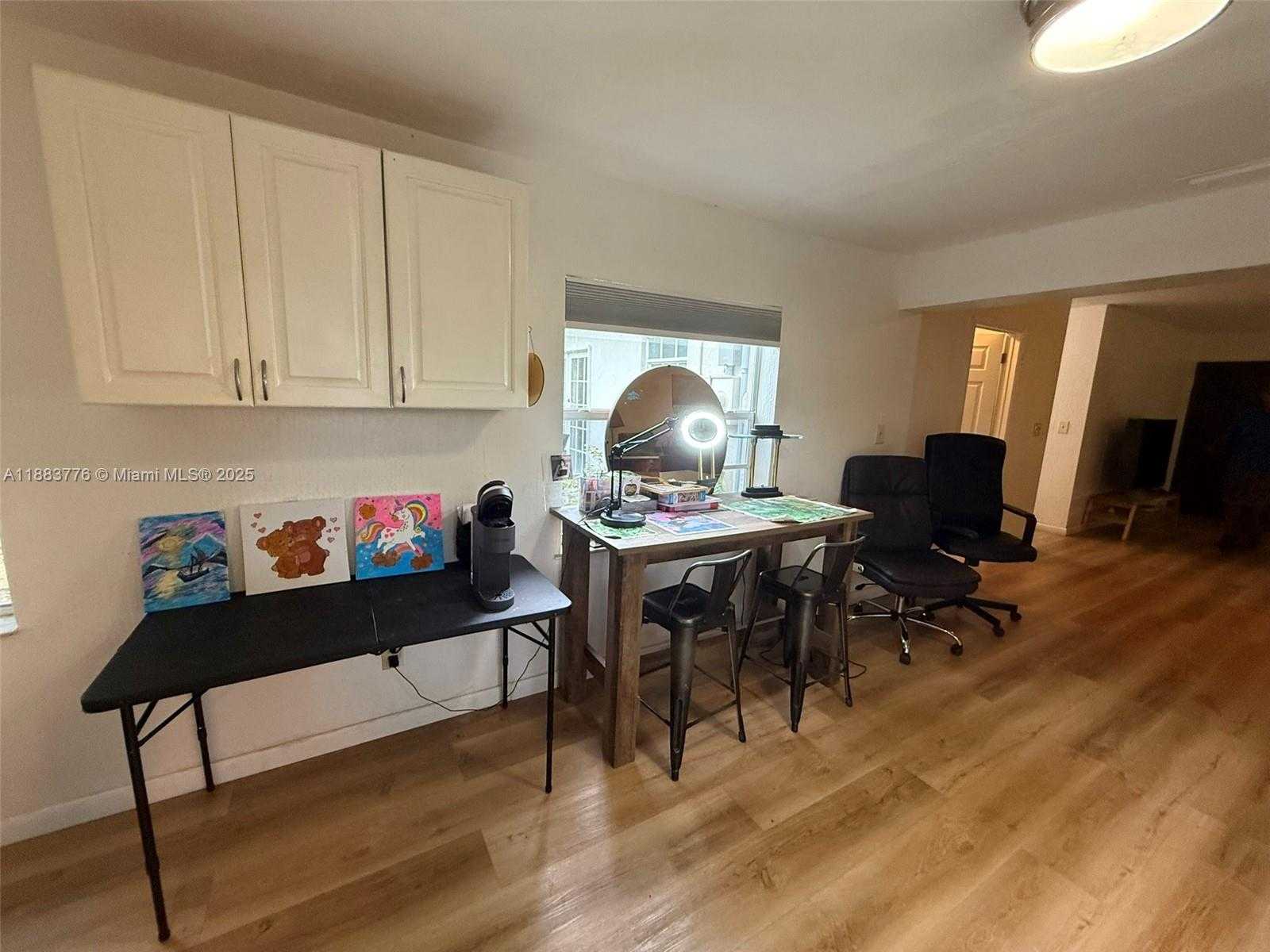 Small Image of 3611 SOUTH WEST 36TH ST, West Park Number 21