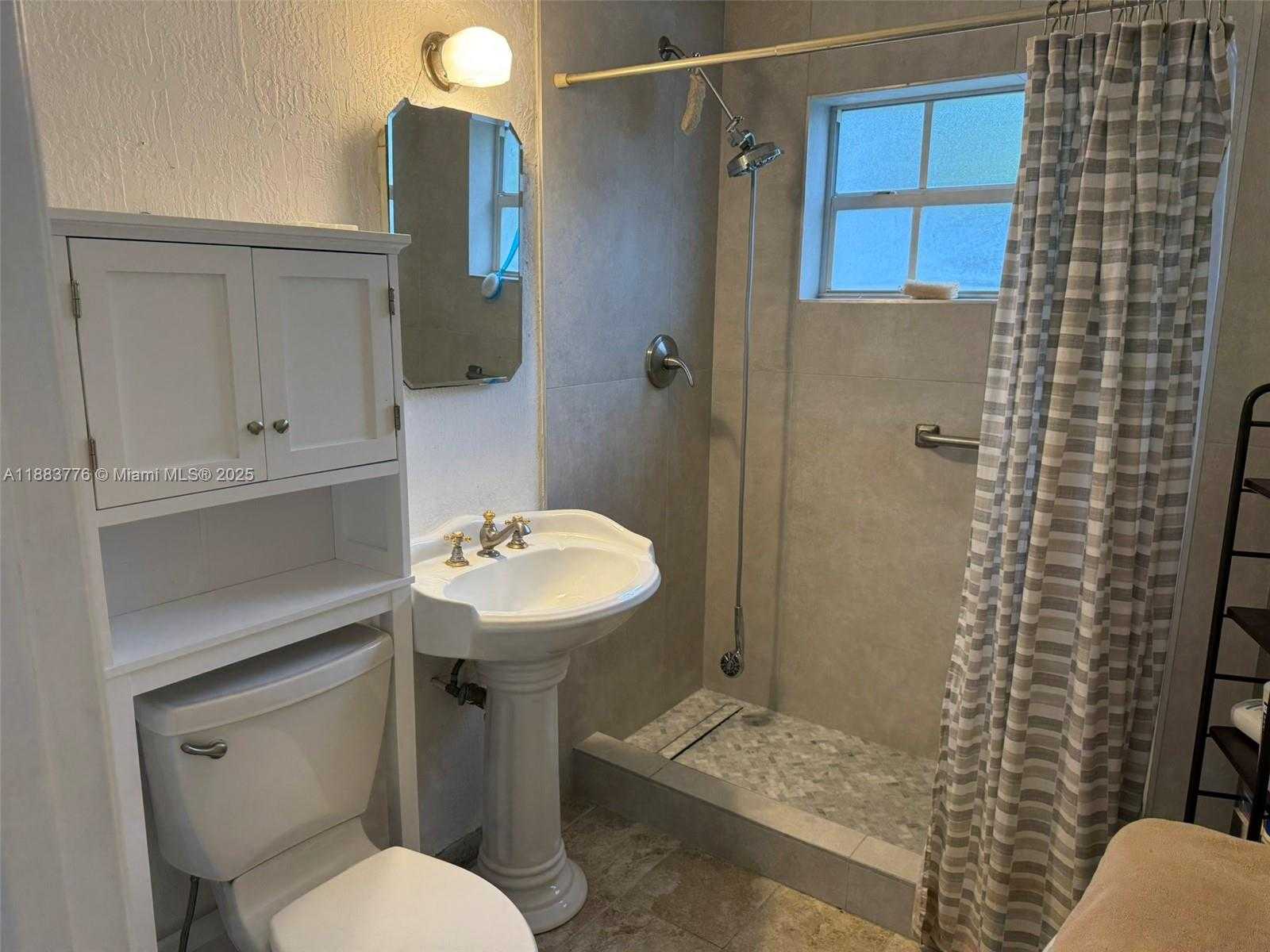 Small Image of 3611 SOUTH WEST 36TH ST, West Park Number 28