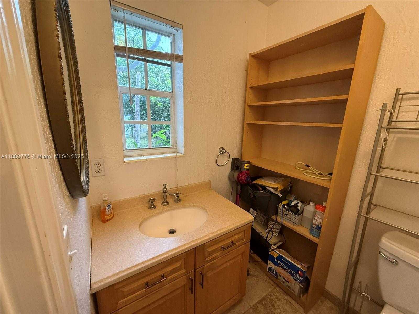 Small Image of 3611 SOUTH WEST 36TH ST, West Park Number 34