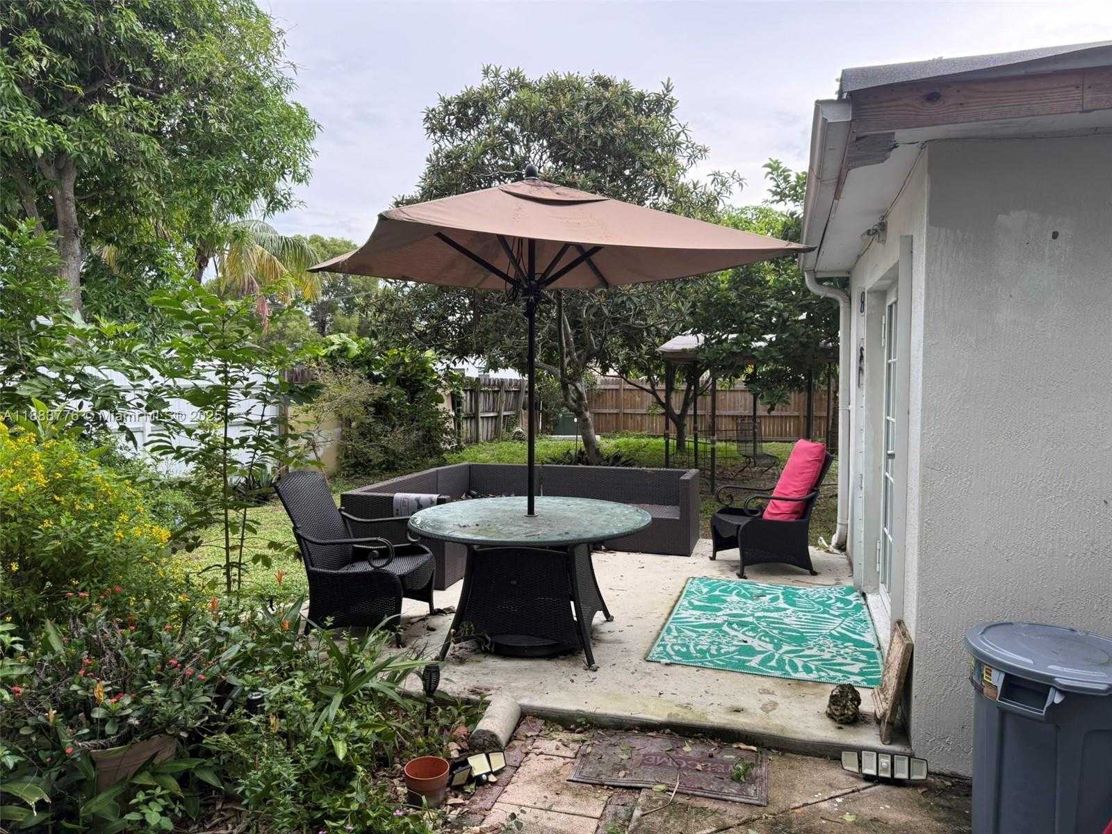 Small Image of 3611 SOUTH WEST 36TH ST, West Park Number 42