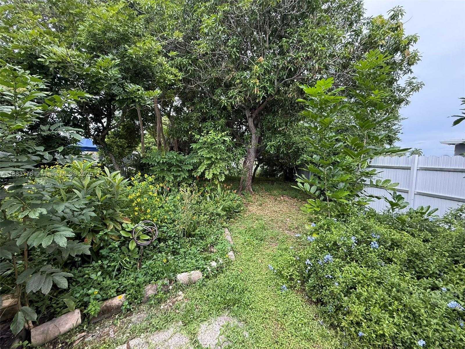 Small Image of 3611 SOUTH WEST 36TH ST, West Park Number 45