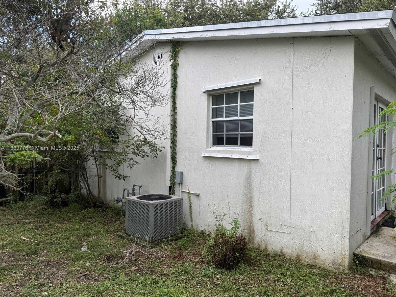 Small Image of 3611 SOUTH WEST 36TH ST, West Park Number 50