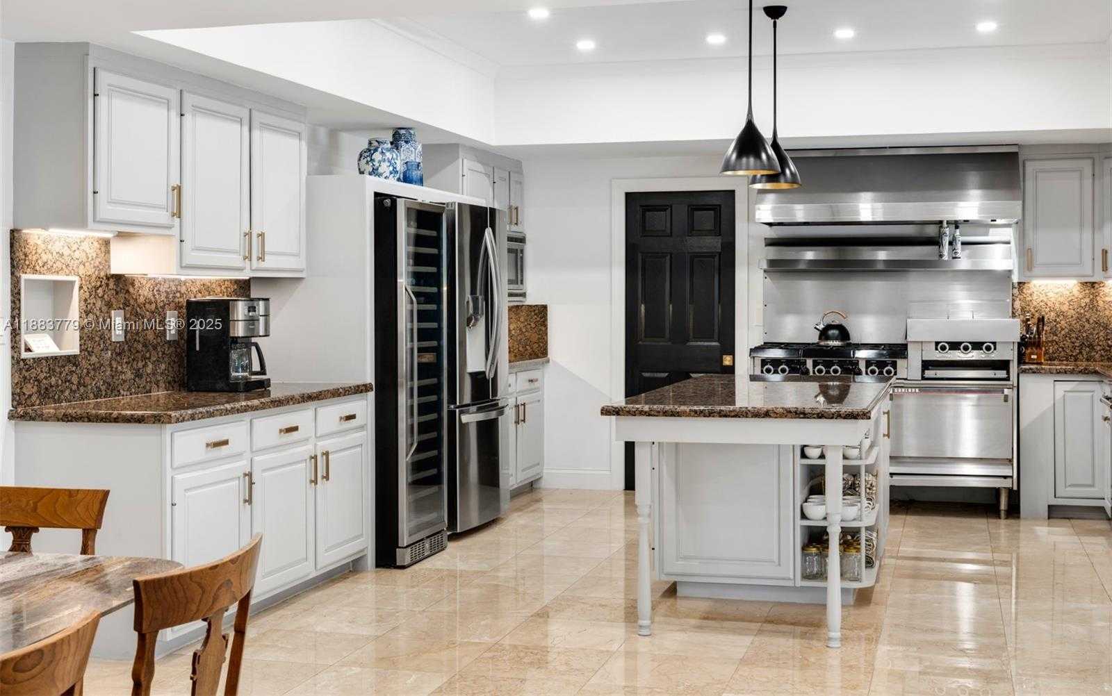 Small Image of 7425 SOUTH WEST 115TH ST, Pinecrest Number 11
