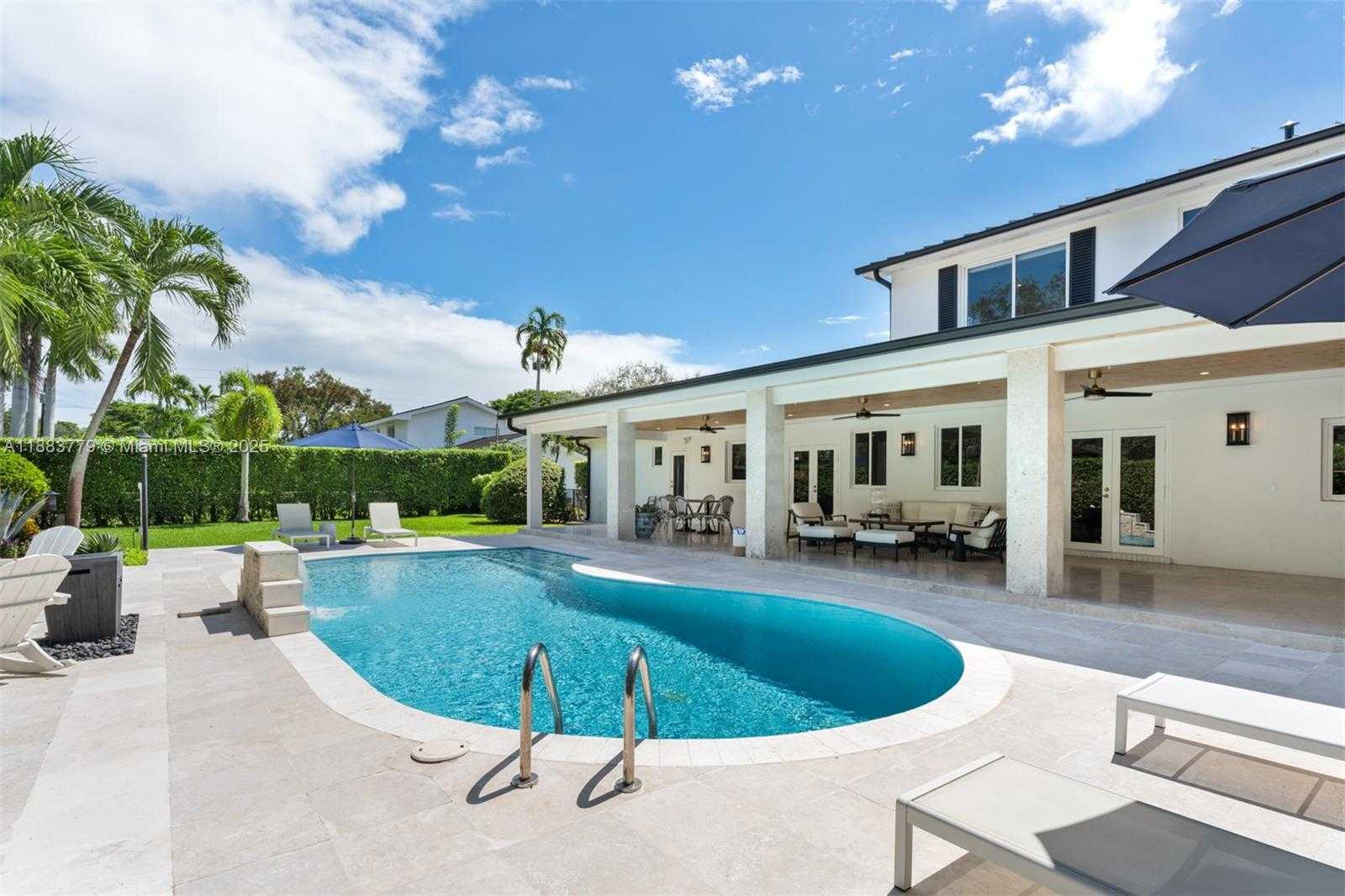 Small Image of 7425 SOUTH WEST 115TH ST, Pinecrest Number 33