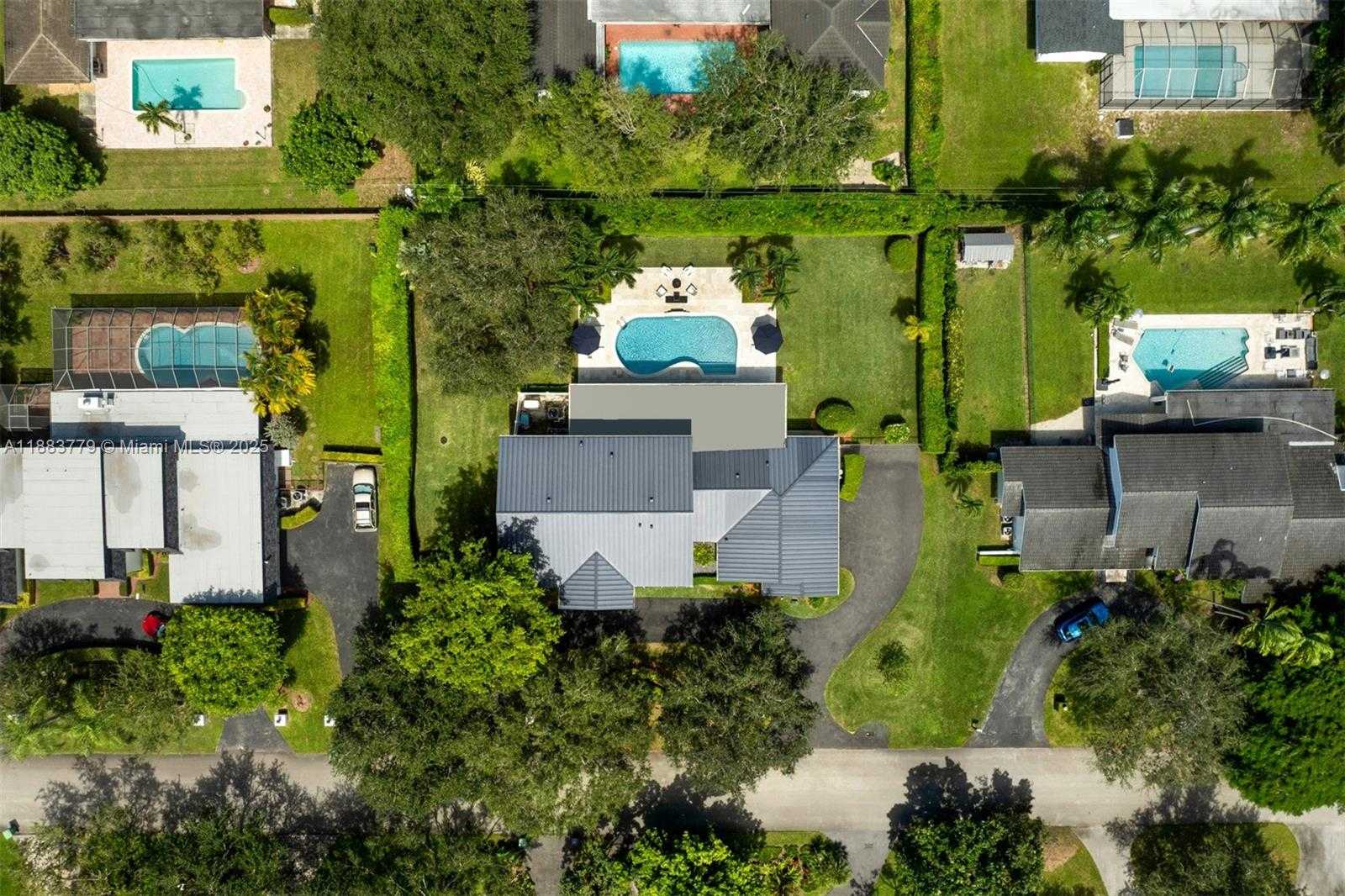Small Image of 7425 SOUTH WEST 115TH ST, Pinecrest Number 40