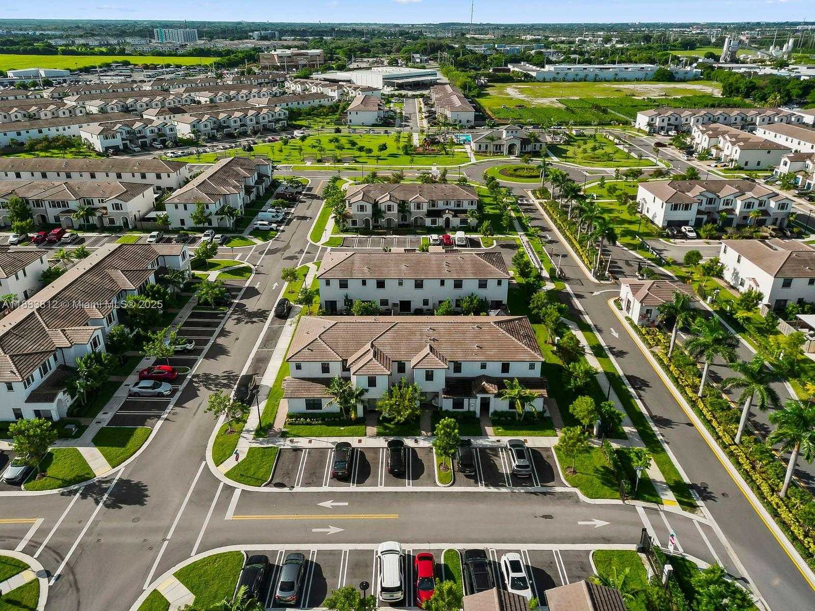 Small Image of 12982 SOUTH WEST 232ND LN, Homestead Number 27