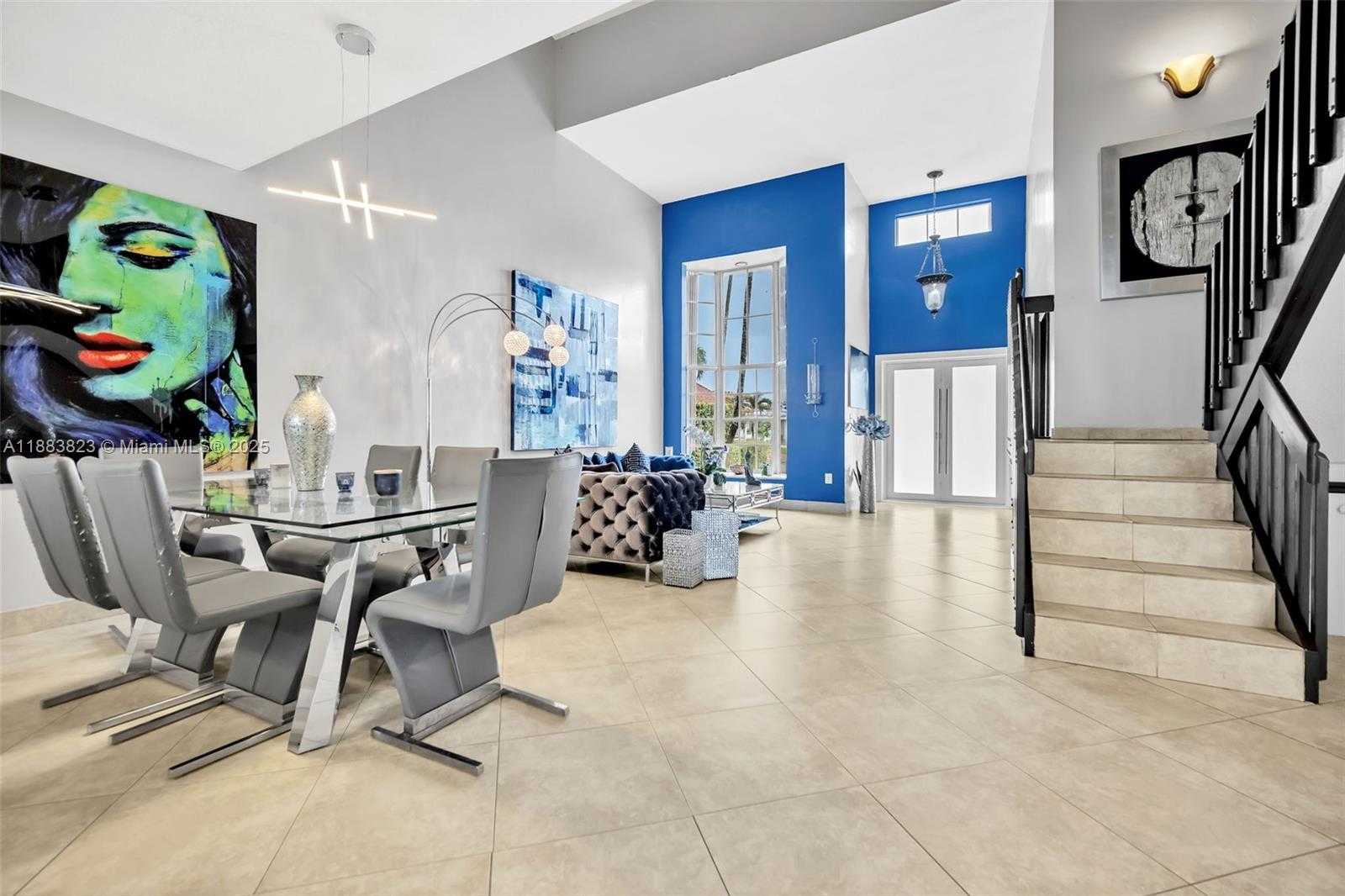 Small Image of 18868 NORTH WEST 83RD PL, Hialeah Number 6