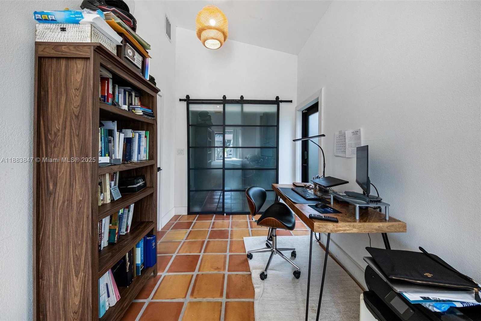 Small Image of 13710 NORTH EAST 1ST AVE, Miami Number 19