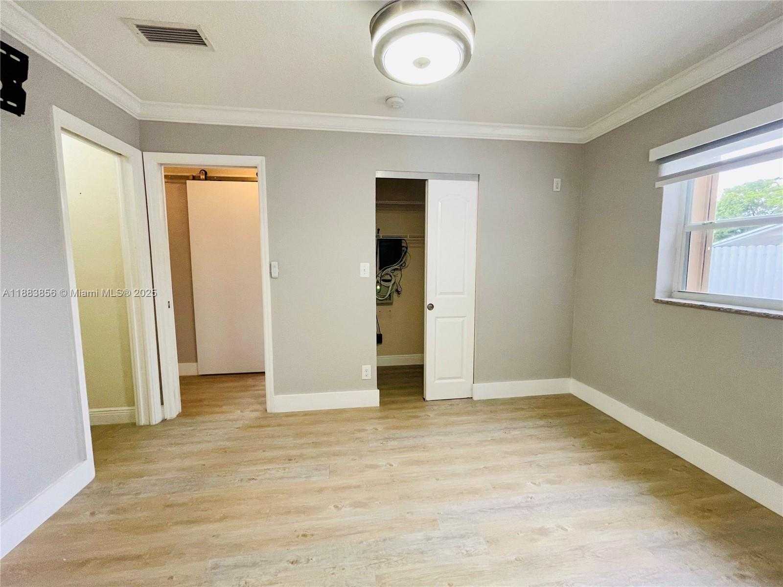 Small Image of 20400 NORTH WEST 40TH CT, Miami Gardens Number 62