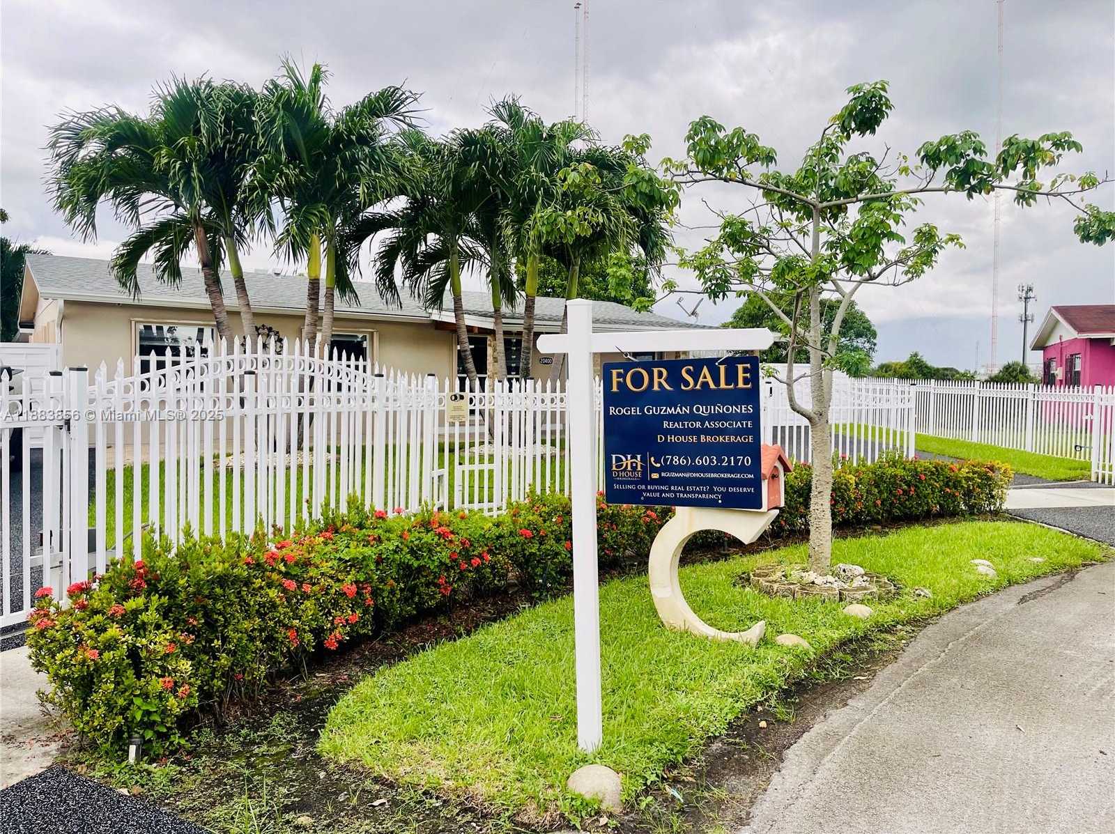 Small Image of 20400 NORTH WEST 40TH CT, Miami Gardens Number 88