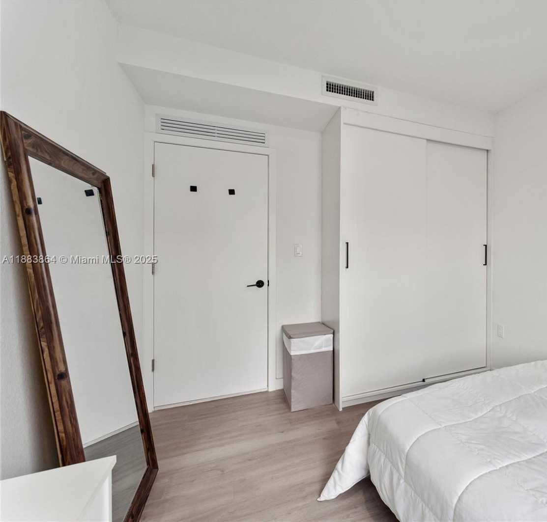 Small Image of 14590 SOUTH WEST 260TH ST, Homestead Number 15