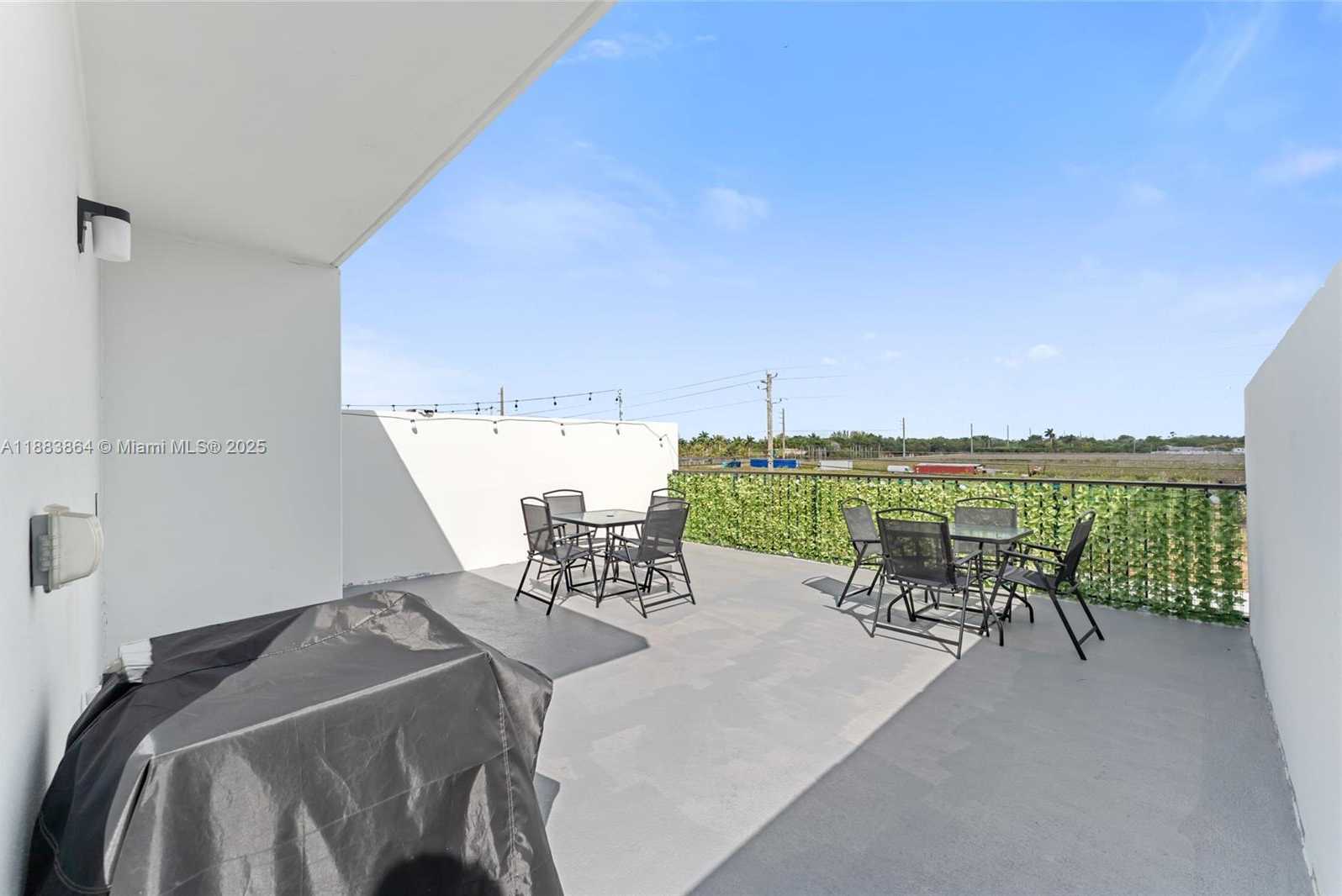 Small Image of 14590 SOUTH WEST 260TH ST, Homestead Number 18