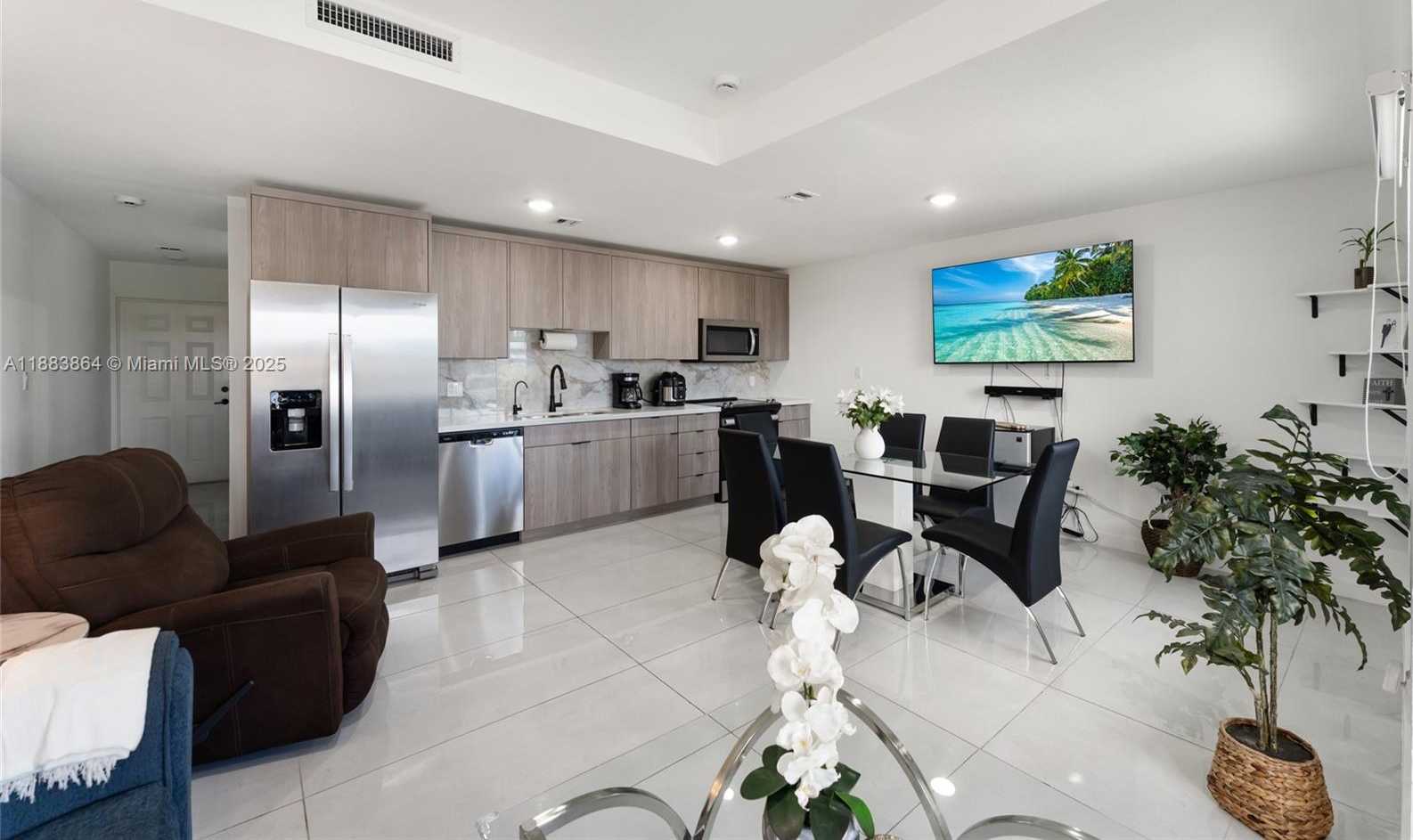 Small Image of 14590 SOUTH WEST 260TH ST, Homestead Number 3