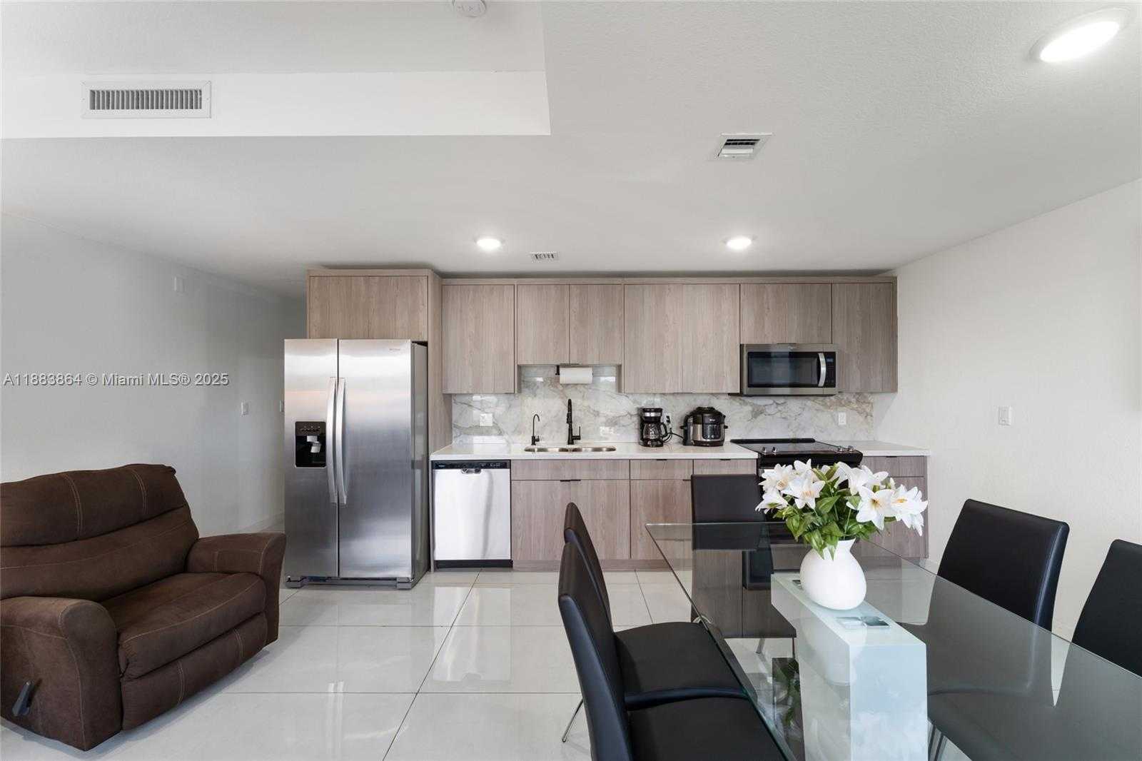 Small Image of 14590 SOUTH WEST 260TH ST, Homestead Number 4